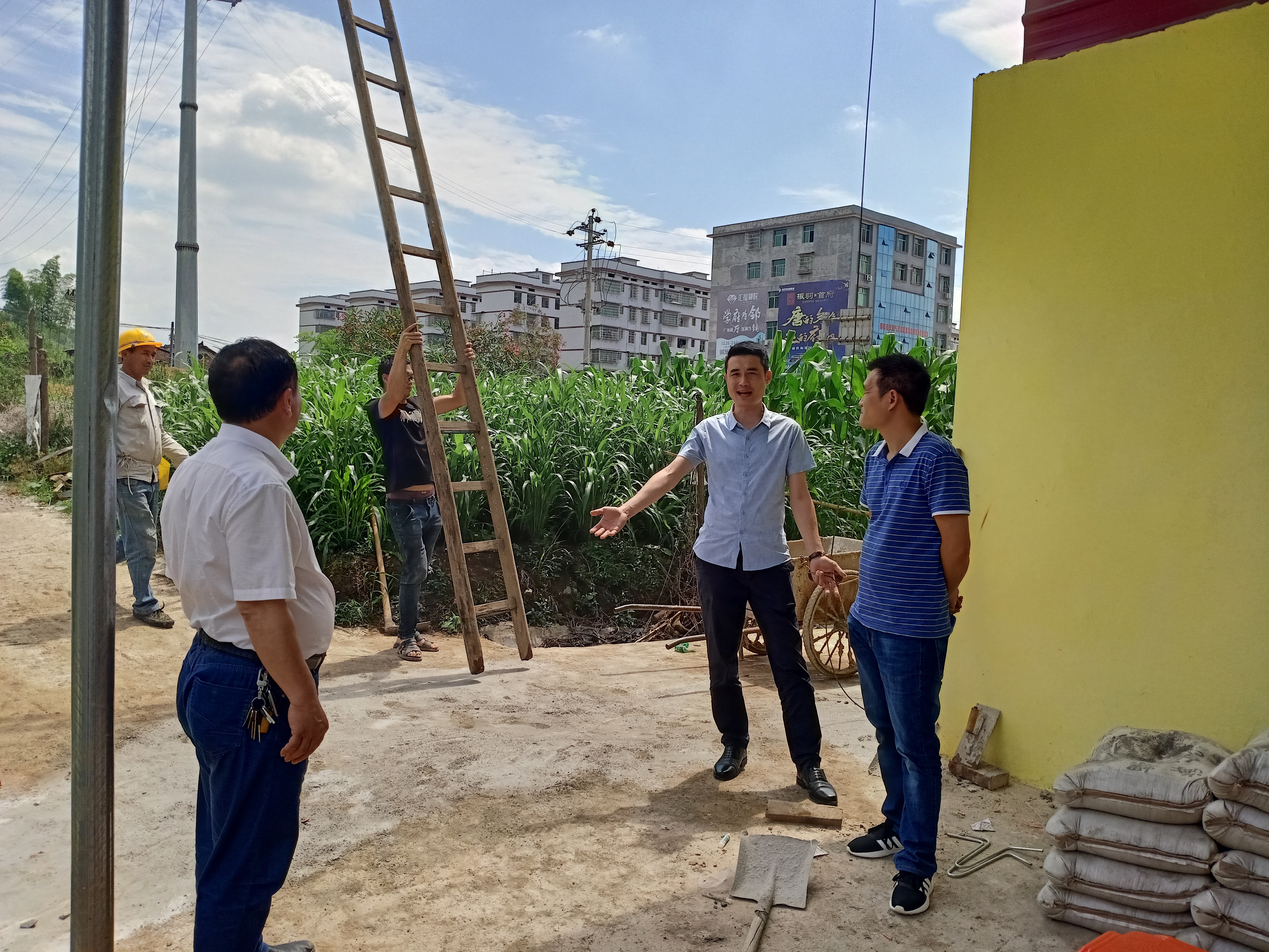 邵阳县全面推进县域内铁路沿线安全隐患整治工作(图2)