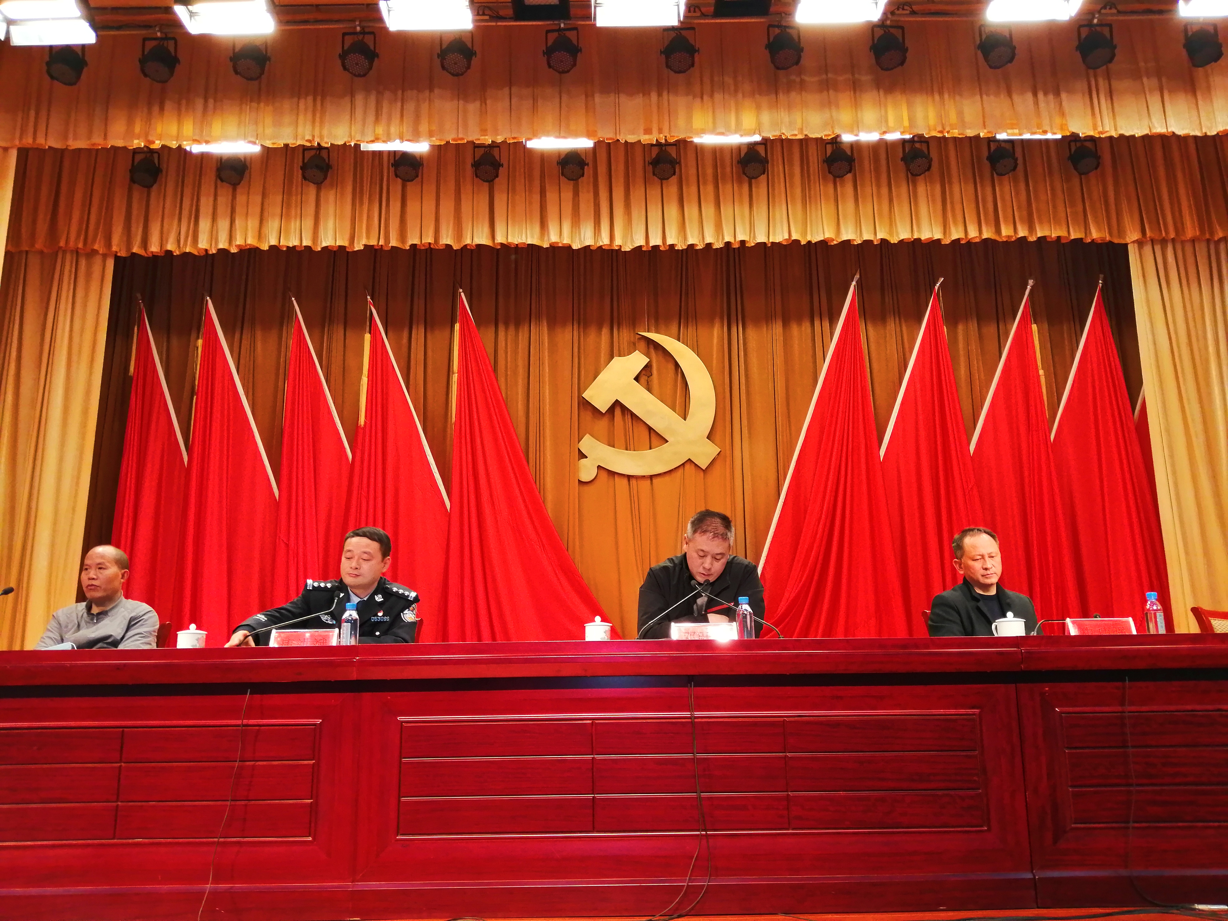 邵阳县组织召开交通运输从业人员安全、禁毒培训教育大会(图3)