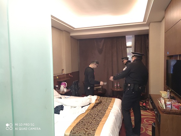 县公安局组织开展维稳安保集中统一清查行动(图3)