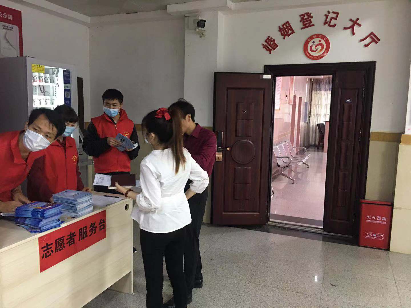 邵阳县民政局多形式开展“禁毒+反诈”宣传活动(图1)