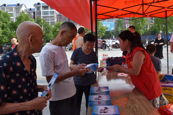 邵阳县民政局深入开展“携手相助，让爱团聚”为主题的救助管理机构和托养机构“开放日”活动(图2)