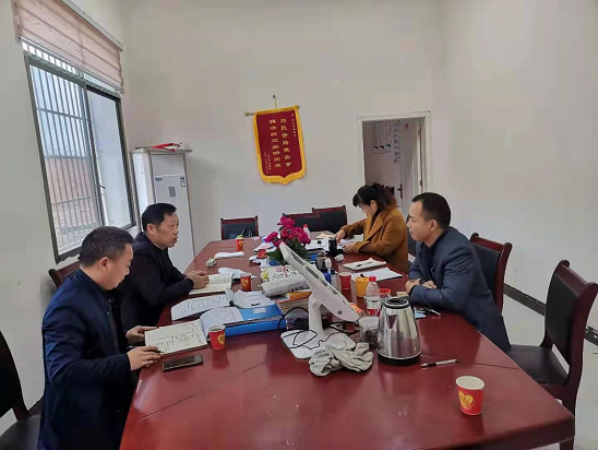 邵阳县司法局对联点村禁毒工作进行督导检查(图1)