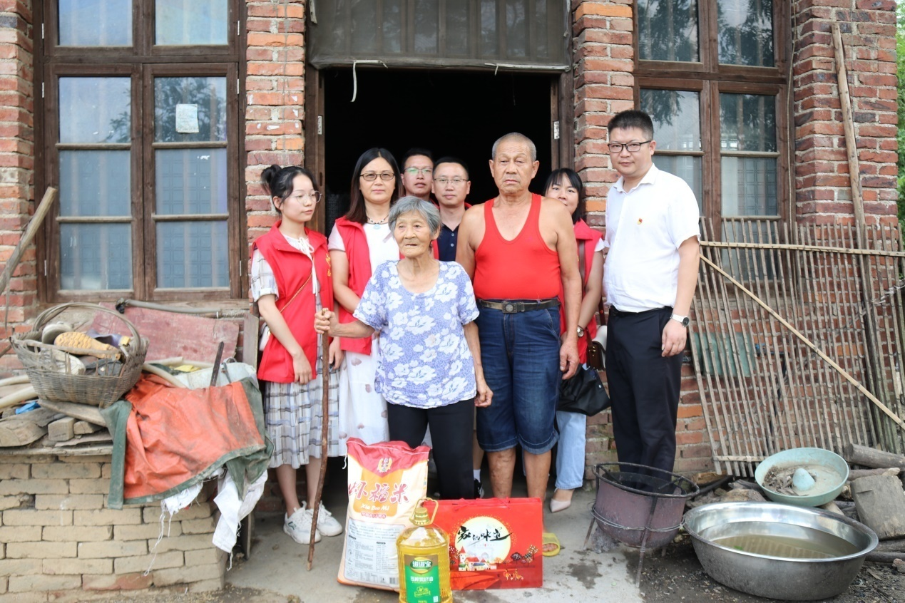 爱心携月——邵阳县第一高级中学开展关爱残障人士中秋慰问活动(图1)