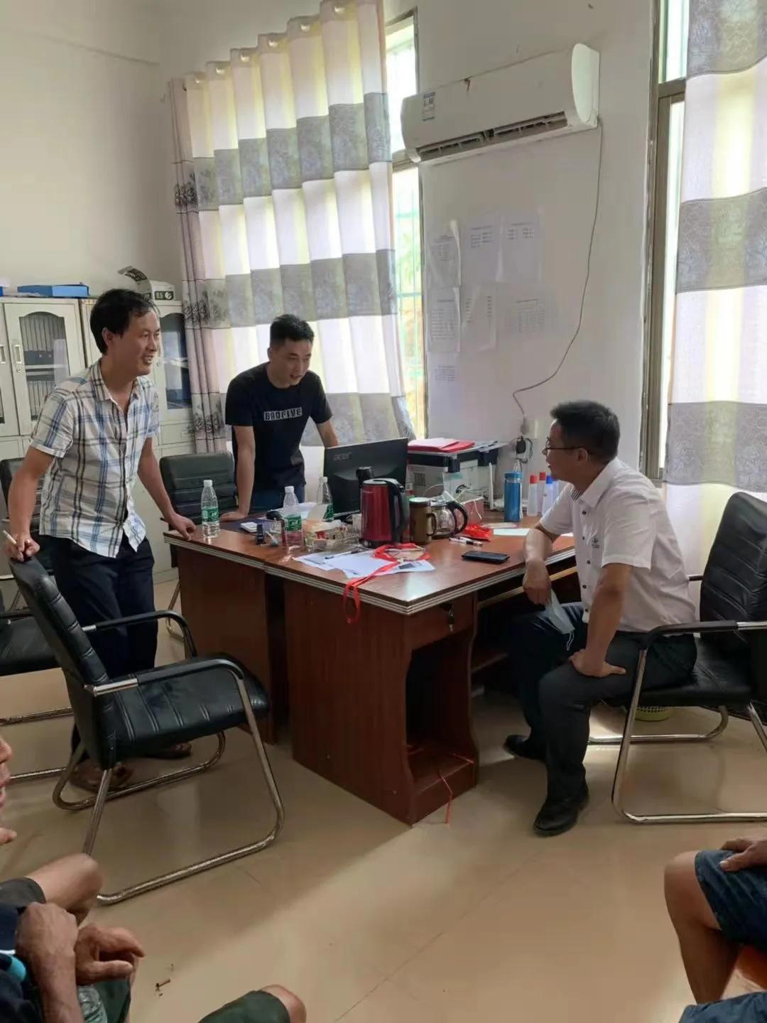 邵阳县谷洲镇四轮驱动、多措并举推进人大代表换届选举工作(图1)