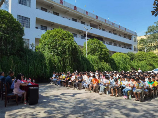 邵阳县河伯乡：开学禁毒教育第一课(图2)