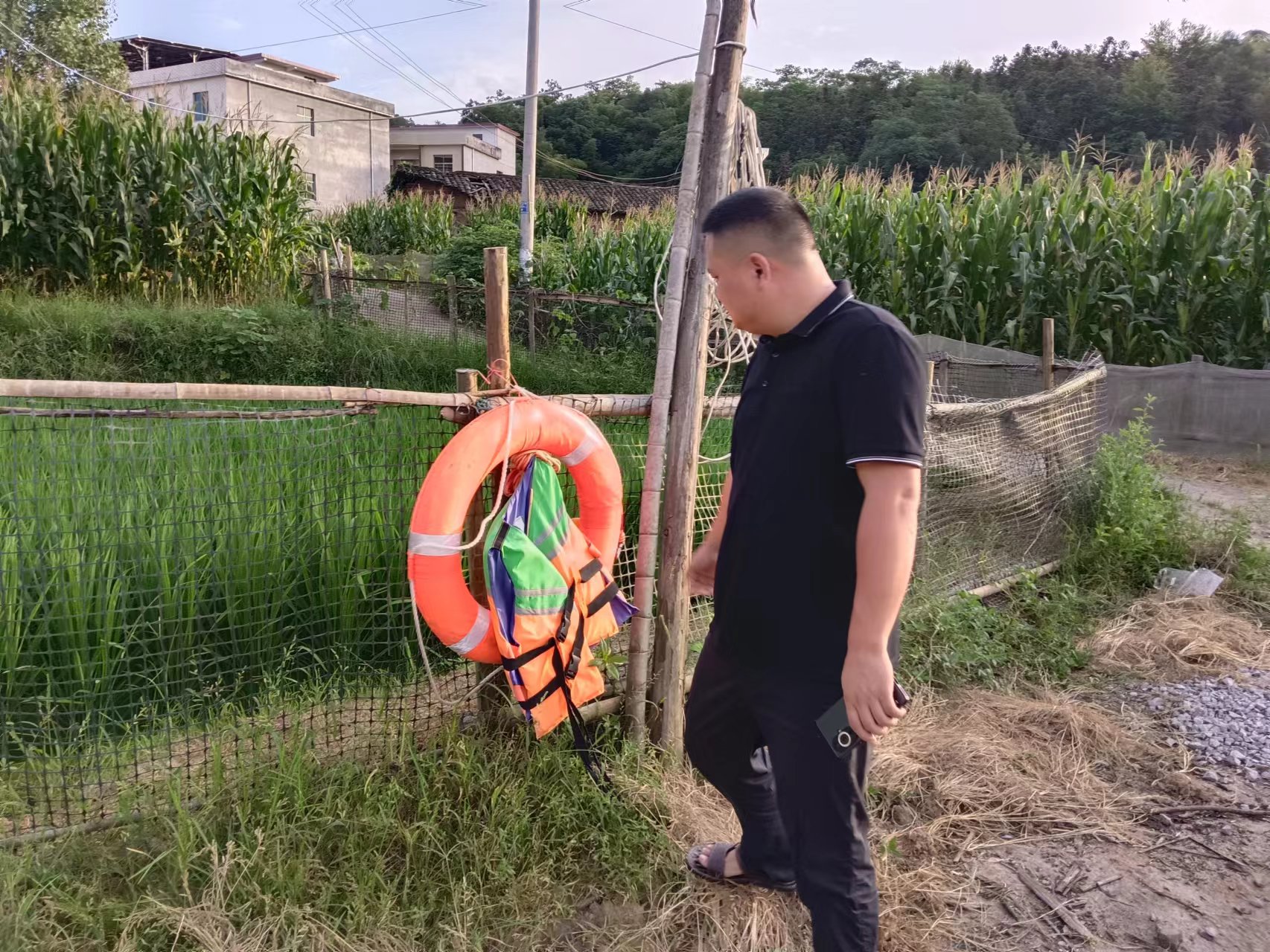 邵阳县金称市镇：开展防溺水巡查 筑牢安全防线(图1)