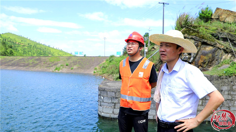 周玉祥调研江口亭水厂扩容扩建工作(图1)