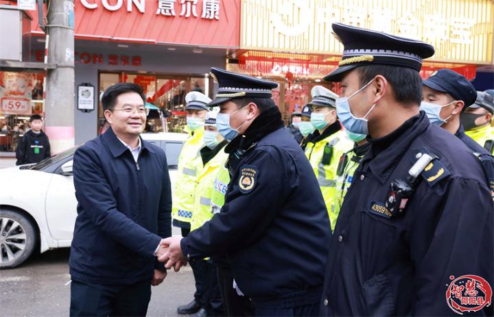 袁胜良走访慰问春节期间一线值守干部职工(图8)