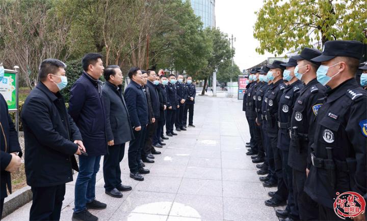 袁胜良走访慰问春节期间一线值守干部职工(图7)