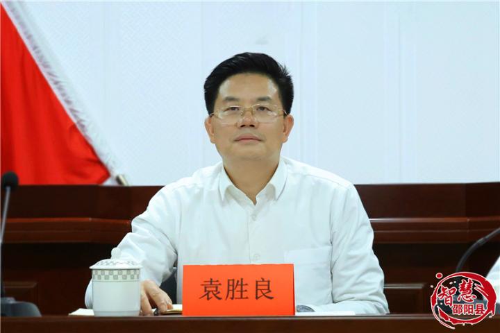 袁胜良现场调度“南方抗大”旧址创4A级景区工作(图1)