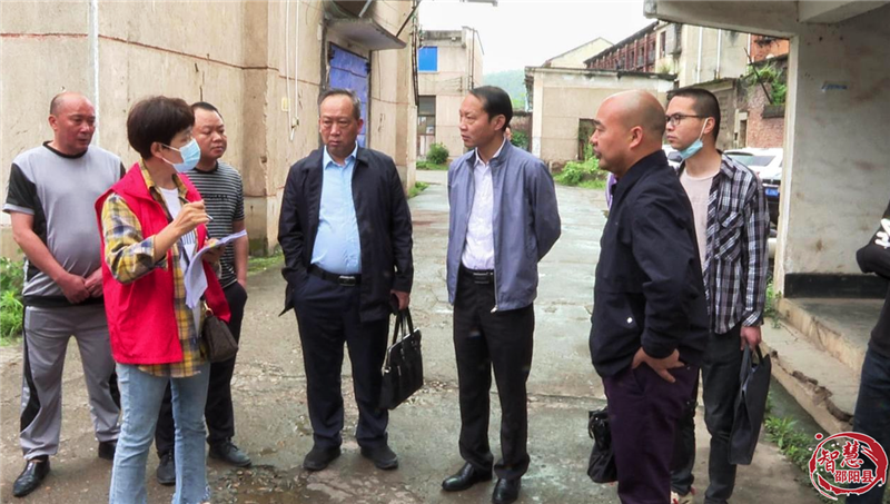 周玉祥检查指导房屋安全专项整治工作(图2)