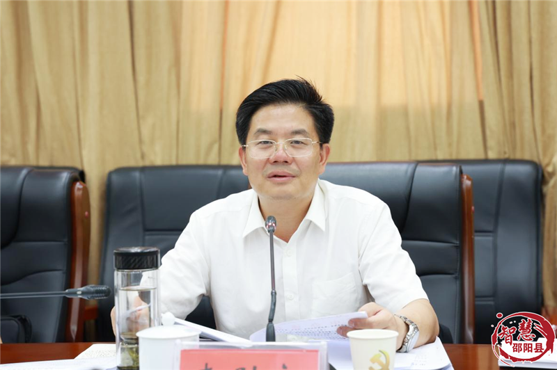 袁胜良主持2022年县委理论学习中心组第六次集体学习(图2)