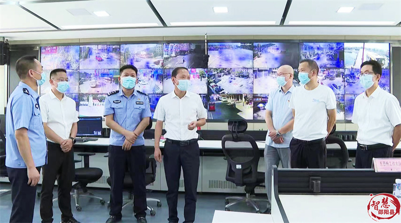周玉祥中秋节慰问一线工作人员并督导疫情防控、安保工作(图2)