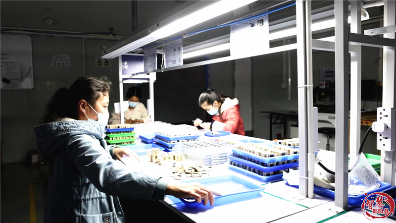 邵阳县高新区助力企业稳妥有序复工复产(图3)