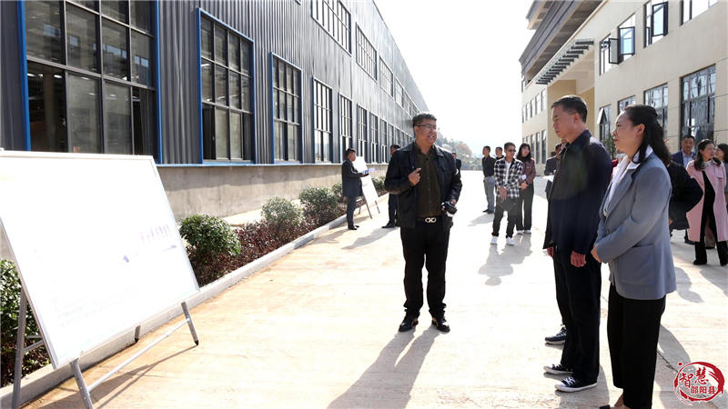 毛学雄到邵阳县深入基层走访调研(图1)