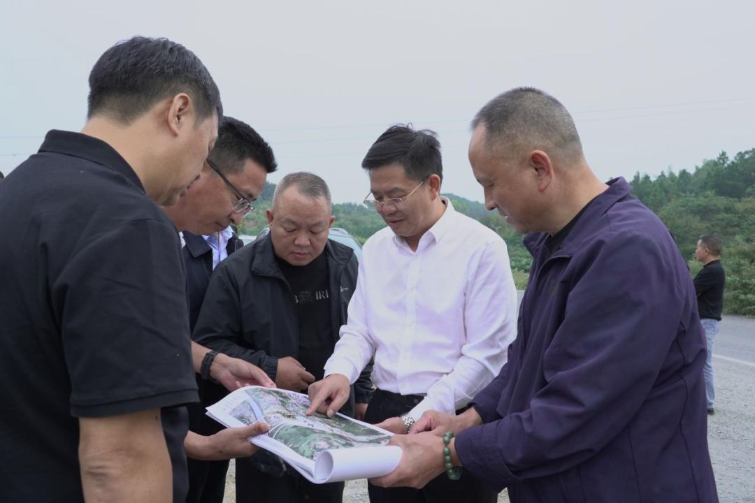 袁胜良实地调度邵阳县重点项目建设工作(图1)