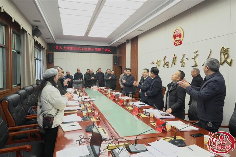 新春上班第一天|袁胜良率队走访看望干部职工(图1)